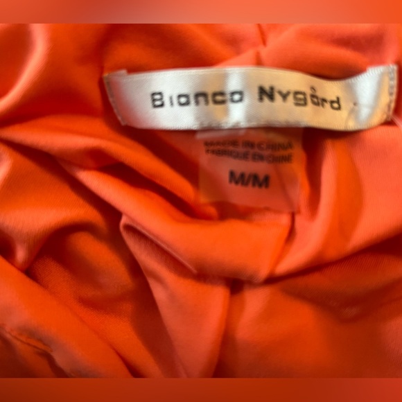 Bianca Nygard Ruched Top- Medium - Picture 6 of 10